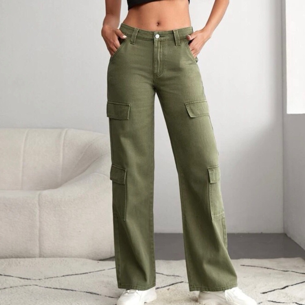 SHEIN Women's Wide Leg Utility Cargo Jeans Olive Size 28 Medium Tall